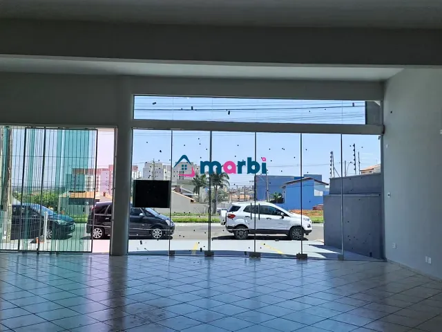 Loja com 180m², para alugar, no bairro Candido Bertine em Santa Bárbara D'Oeste