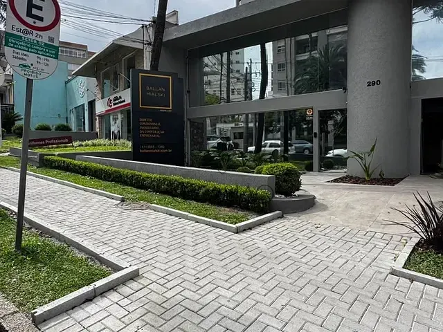 Loja para alugar, no bairro Batel em Curitiba