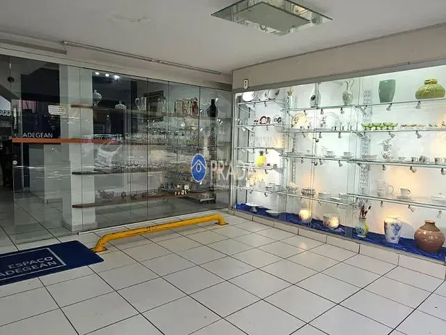 Loja com 250m², à venda, no bairro Perdizes em São Paulo