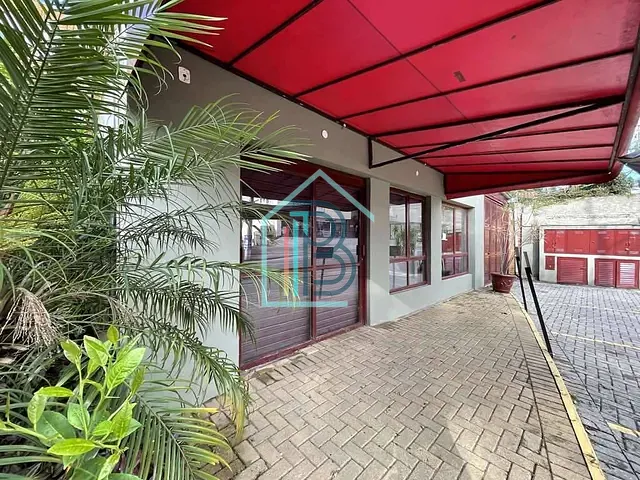 Loja com 351m², à venda, no bairro Chácara São João em Carapicuíba