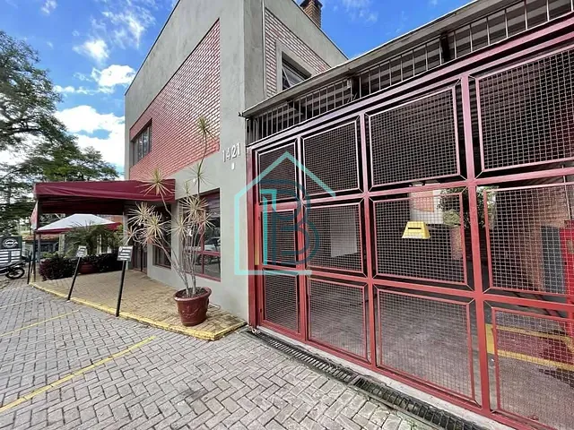 Loja com 351m², à venda, no bairro Chácara São João em Carapicuíba