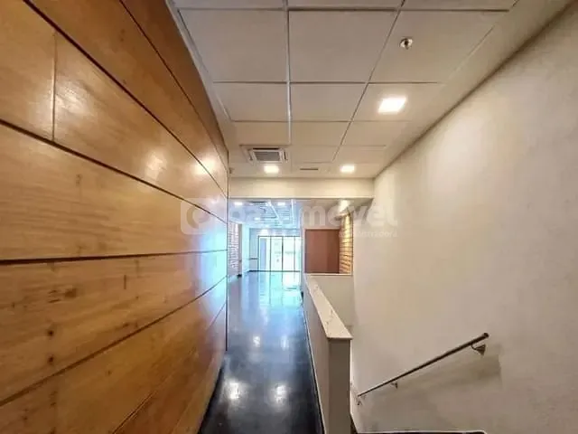 Loja com 198m², para alugar, no bairro Centro em Rio de Janeiro