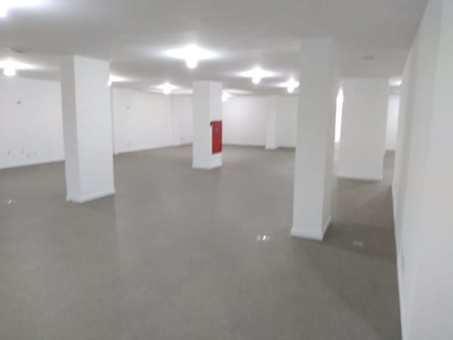 Loja com 390m², para alugar, no bairro Centro em Juiz de Fora