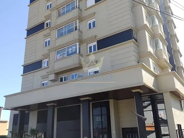 Loja com 1574m², para alugar, no bairro Centro em Ponta Grossa