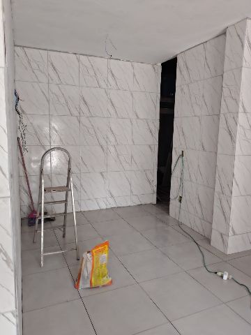Loja para alugar, no bairro Chácara Mariléa em Rio das Ostras