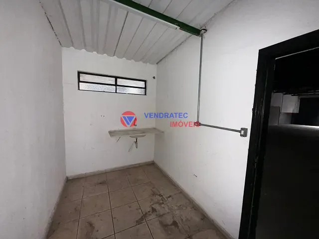 Loja para alugar, no bairro Jardim Simus em Sorocaba