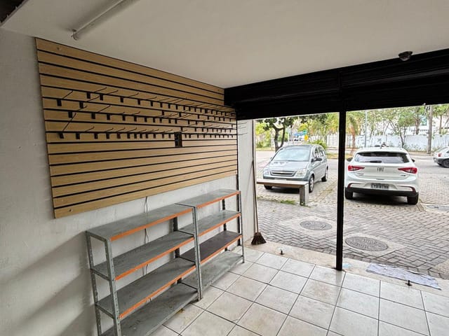 Loja com 60m², à venda, no bairro Recreio dos Bandeirantes em Rio de Janeiro