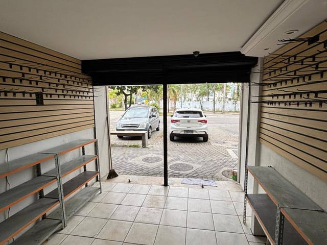 Loja com 60m², à venda, no bairro Recreio dos Bandeirantes em Rio de Janeiro