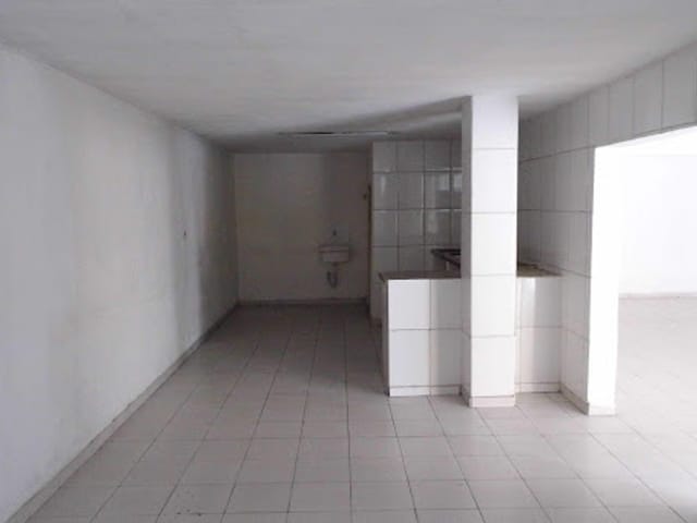 Loja com 90m², para alugar, no bairro Vila Camargos em Guarulhos