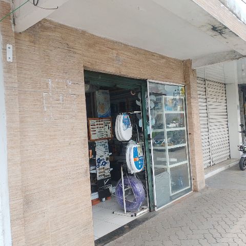 Loja à venda, no bairro Centro em Rio das Ostras