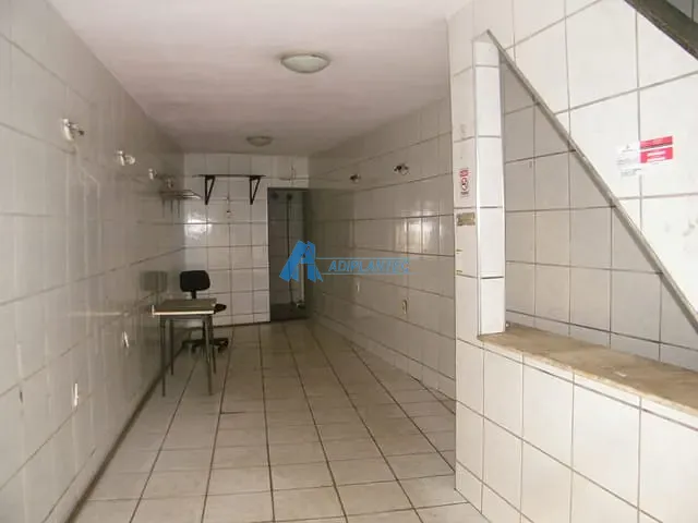 Loja para alugar, no bairro São Francisco Xavier em Rio de Janeiro