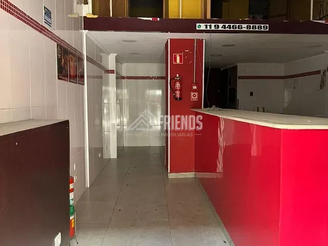 Loja com 48m², para alugar, no bairro Santa Efigênia em São Paulo