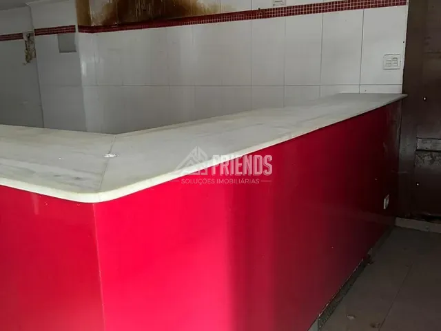 Loja com 48m², para alugar, no bairro Santa Efigênia em São Paulo