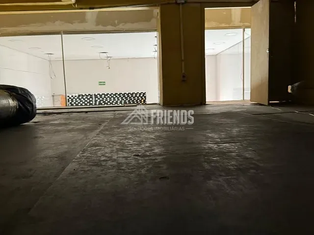 Loja com 48m², para alugar, no bairro Santa Efigênia em São Paulo