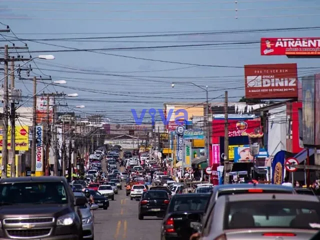 Loja à venda, no bairro Setor Garavelo em Aparecida de Goiânia