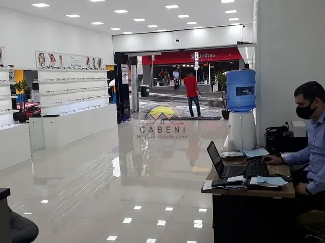 Loja com 150m², à venda ou para alugar, no bairro Lapa em São Paulo