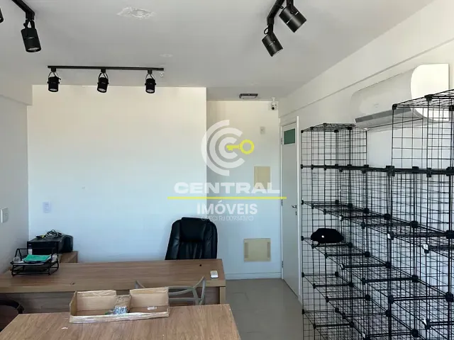 Sala para alugar, no bairro Centro em Itaboraí