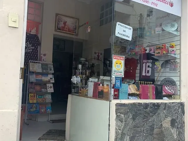 Loja com 1m², à venda, no bairro Centro em Guaratinguetá