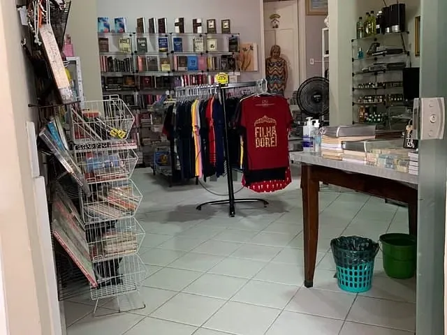 Loja com 1m², à venda, no bairro Centro em Guaratinguetá