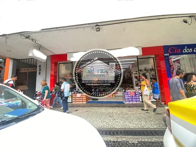 Loja com 348m², para alugar, no bairro Centro em Juiz de Fora