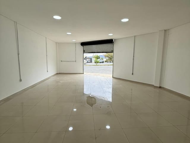 Foto do Loja - Loja para locação, Parque São Bento, Sorocaba, SP | EDSON GARCIA DE CARVALHO & CIA LTDA