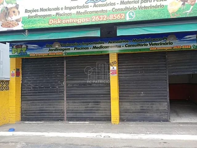 Loja com 120m², para alugar, no bairro Centro em Guapimirim