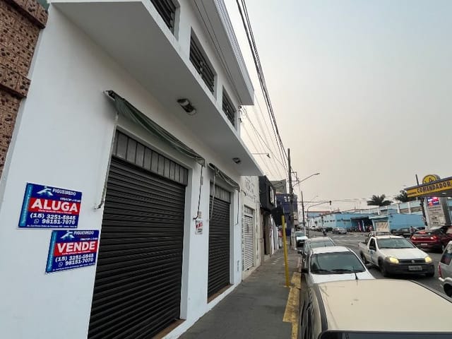 Loja com 200m², à venda ou para alugar, no bairro Centro em Tatuí