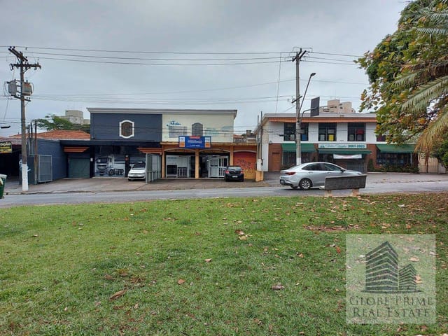 Loja à venda ou para alugar, no bairro Saúde em São Paulo
