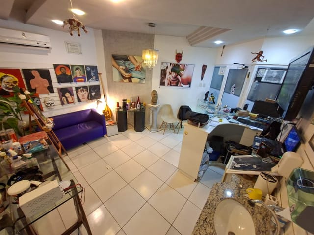 Loja à venda, no bairro Caminho das Árvores em Salvador