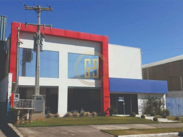 Loja com 800m², à venda, no bairro Comercial José Aparecido Ribeiro em Nova Mutum