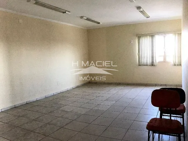 Loja com 180m², para alugar, no bairro Jardim Aurélia em Campinas