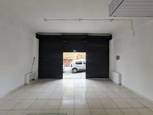 Loja com 56m², para alugar, no bairro Engenheiro Belford em São João de Meriti