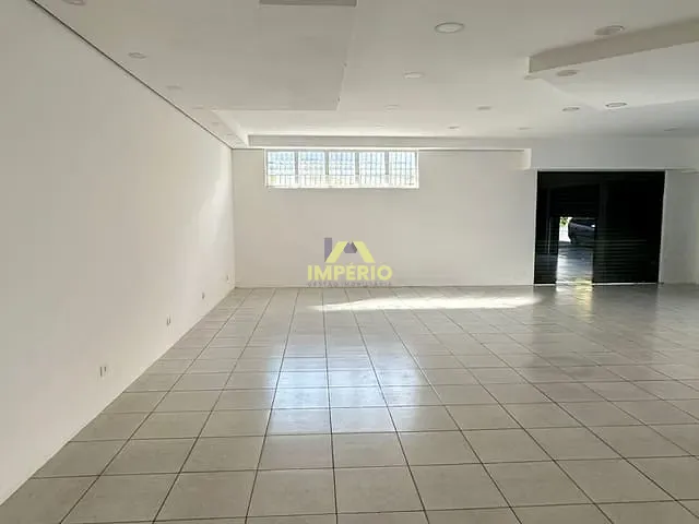 Loja com 139m², para alugar, no bairro Centro em Salto