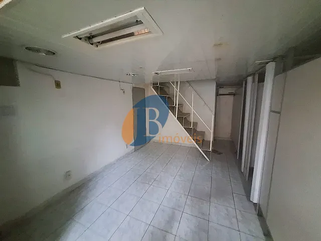 Loja com 32m², para alugar, no bairro Centro em Niterói