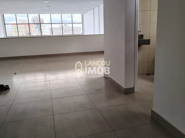 Loja para alugar, no bairro Cidade Luiza em Jundiaí