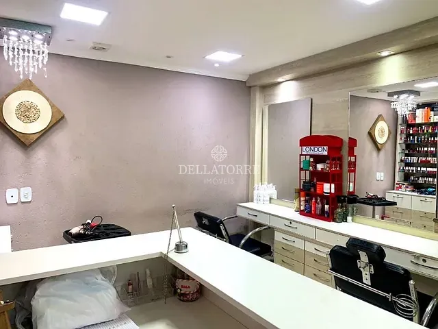 Loja à venda, no bairro Alto em Teresópolis