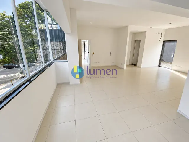 Loja com 100m², para alugar, no bairro Cidade Mãe do Céu em São Paulo