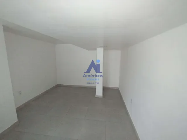 Loja com 33m², para alugar, no bairro Recreio dos Bandeirantes em Rio de Janeiro