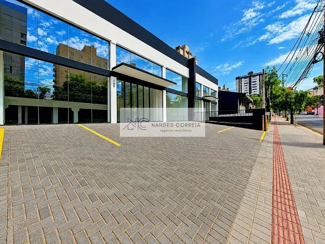 Loja com 300m², à venda ou para alugar, no bairro Centro em Londrina
