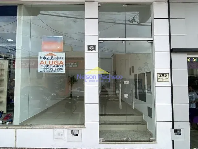 Loja com 165m², para alugar, no bairro Centro em Capivari