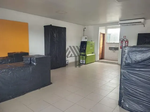 Loja para alugar, no bairro Sacramenta em Belém