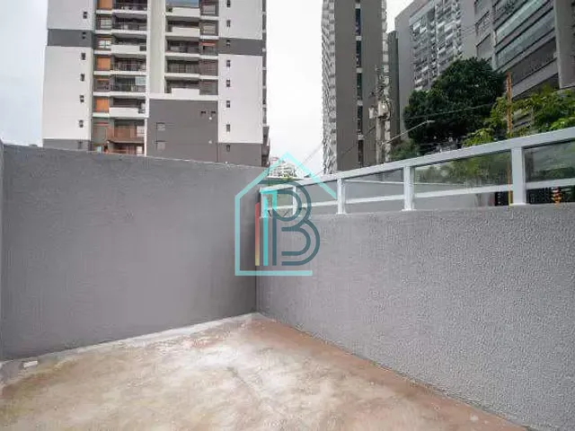 Loja com 26m², para alugar, no bairro Butantã em São Paulo