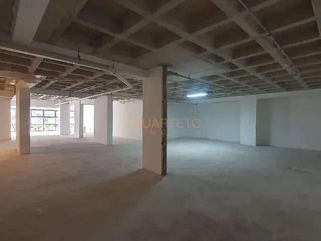 Loja para alugar, no bairro Campo Belo em São Paulo