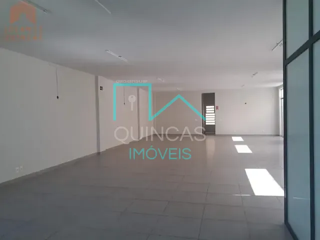 Loja com 250m², para alugar, no bairro Parque Residencial Eloy Chaves em Jundiaí