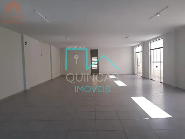 Loja com 250m², para alugar, no bairro Parque Residencial Eloy Chaves em Jundiaí