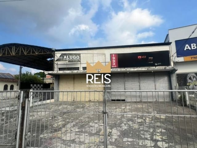 Loja para alugar, no bairro Campo Grande em Rio de Janeiro