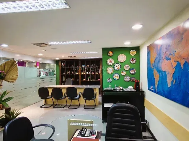 Loja com 50m², à venda, no bairro Centro em Curitiba