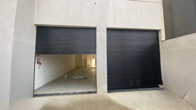 Foto do Loja - R$ 9.500, Loja com 150m2 para Locação na Av. Henrique Terra/Cabo Frio, RJ | Vivre imob