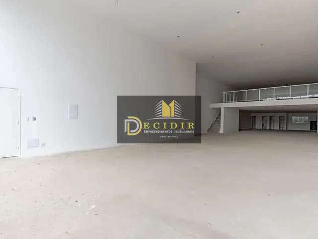 Loja com 439m², para alugar, no bairro VILA MATILDE em São Paulo
