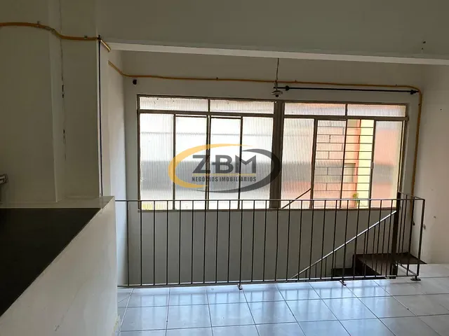 Loja com 75m², à venda, no bairro Centro em Londrina